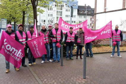 Warnstreikaktionen in Pirmasens am 26.04.2016